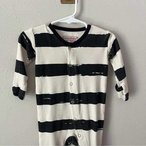 L’ovedbaby White/Black Stripped Footed Outfit Size 6-9 Months - Picture 3 of 7